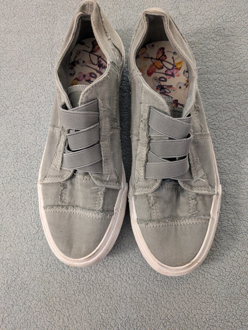Blowfish Malibu Women's Grey Canvas Distressed No-Lace Slip-On Sneaker Sz 8-8.5